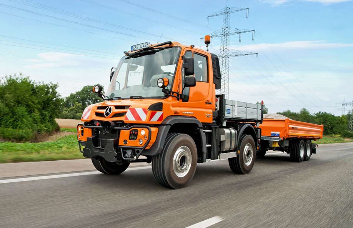 Anzeigenmotive Unimog BlueTec 6 in der Bauwirtschaft