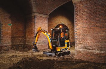 JCB 19C-1E mit Kabine