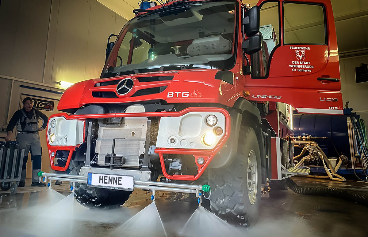 Unimog U 219 TLF 2000, Selbstschutzanlage