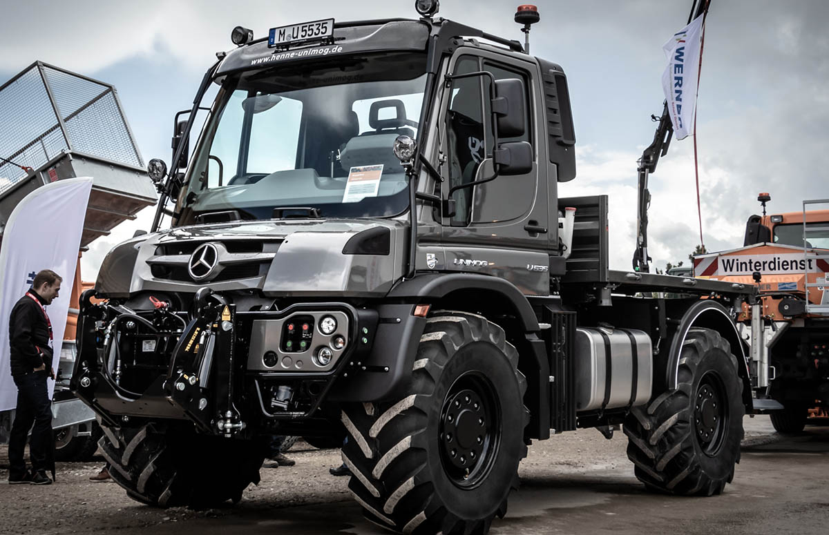 Unimog U 535 Vollagrar