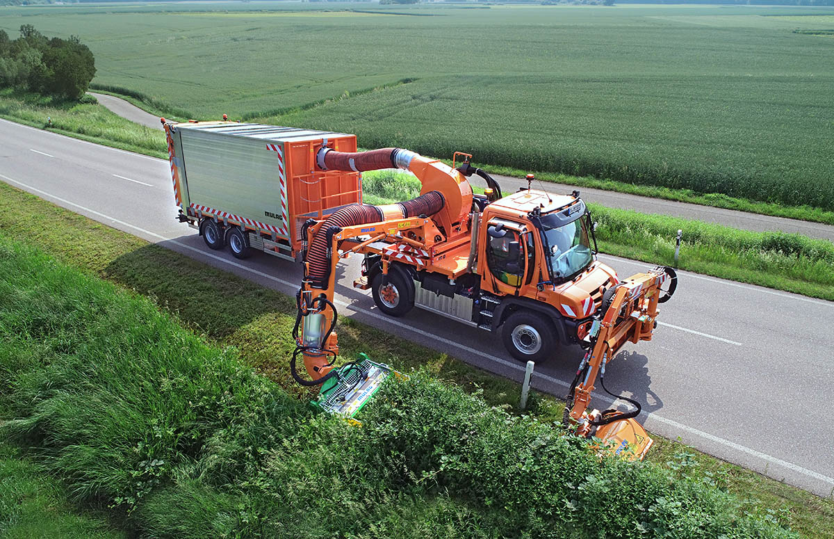 Unimog U 535 mit Mulag Heckausleger SB 600 und Eco 1200 Plus