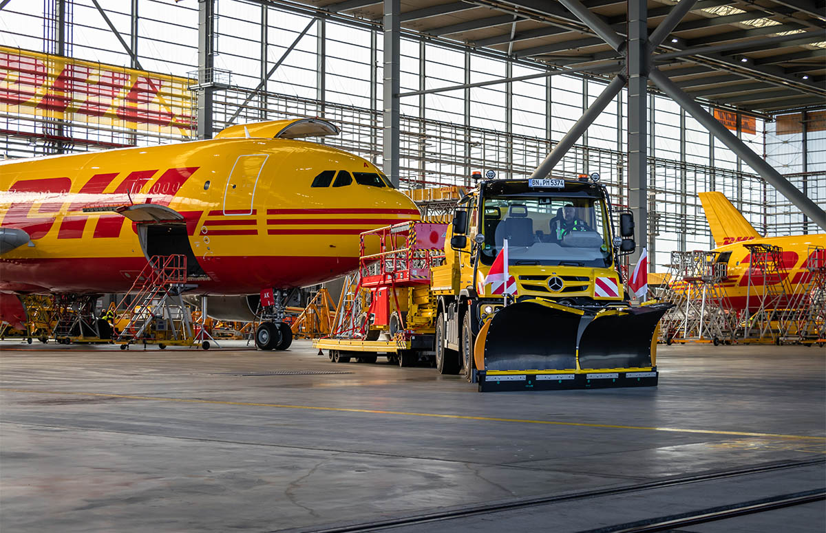 Unimog U 427 im EAT Hangar