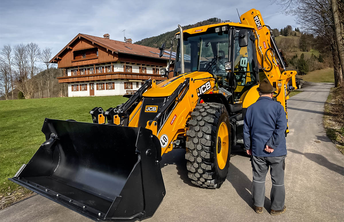 Fuhrparkerweiterung eines 4cx Baggerladers von JCB