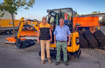 JCB Minibagger ausgeliefert