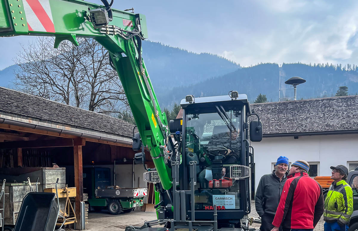 Auslieferung des Hansa APZ 531 in Partenkirchen