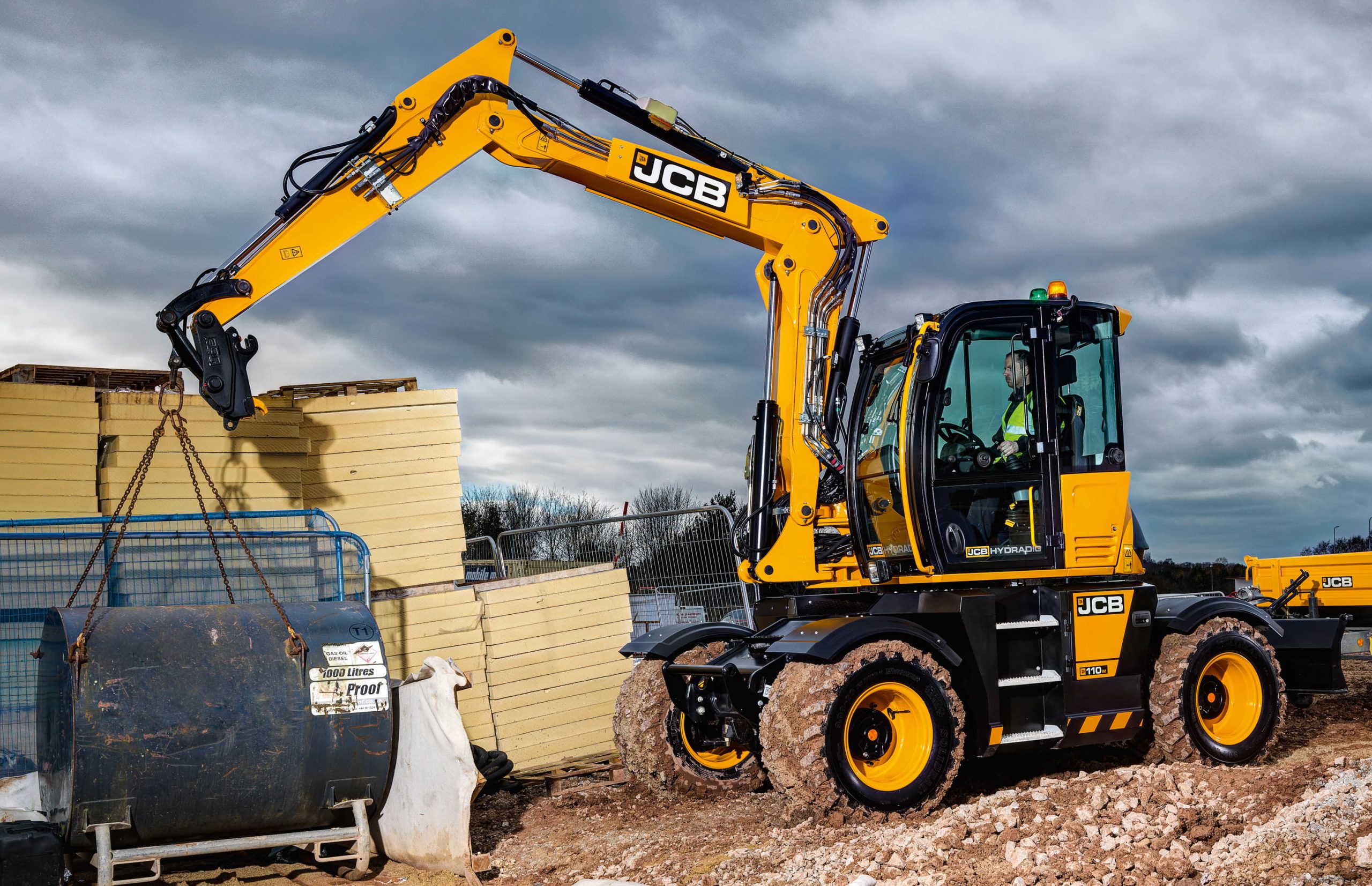 JCB Hydradig Mobilebagger auf einer Baustelle