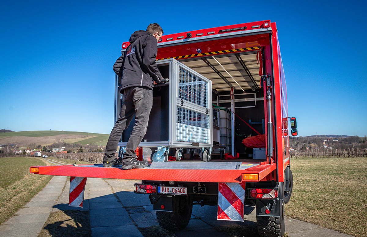 Vertikallift, Unimog U 5023 BTS
